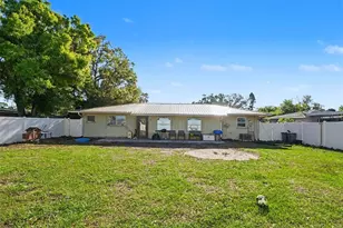 2737 Jay Pl, Sarasota, FL 34235 - Photo 23