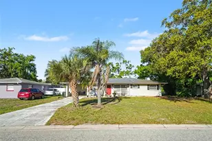 2737 Jay Pl, Sarasota, FL 34235 - Photo 5