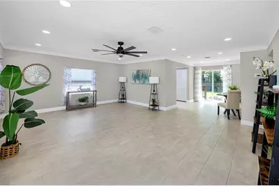 3626 Queen Street N, Saint Petersburg, FL 33713 - Photo 5