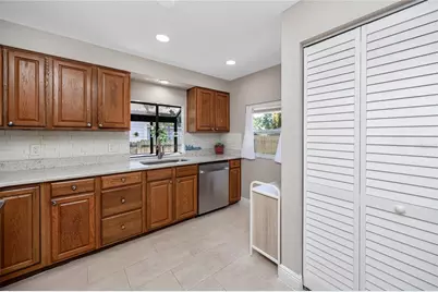 3626 Queen Street N, Saint Petersburg, FL 33713 - Photo 15