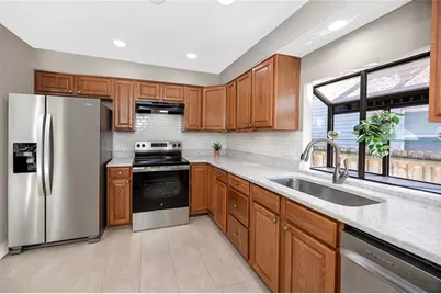 3626 Queen Street N, Saint Petersburg, FL 33713 - Photo 13