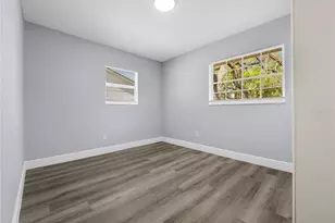 10918 N 29th St, Tampa, FL 33612 - Photo 21