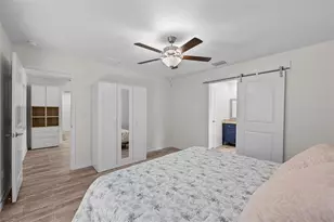 21823 Shamu Dr, Land O Lakes, FL 34639 - Photo 15