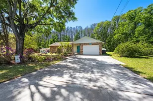 21823 Shamu Dr, Land O Lakes, FL 34639 - Photo 1