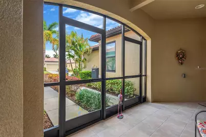 320 Bluewater Falls Court, Apollo Beach, FL 33572 - Photo 5