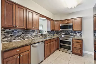 5665 34th Avenue N, Saint Petersburg, FL 33710 - Photo 7