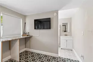 310 E Paris St, Tampa, FL 33604 - Photo 23