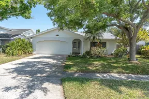 5619 Denver St NE, Saint Petersburg, FL 33703 - Photo 1