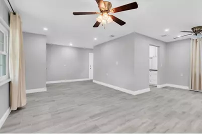 5619 Denver Street NE, Saint Petersburg, FL 33703 - Photo 7