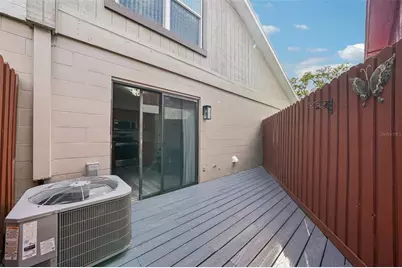 10305 Rosemount Drive, Tampa, FL 33624 - Photo 37