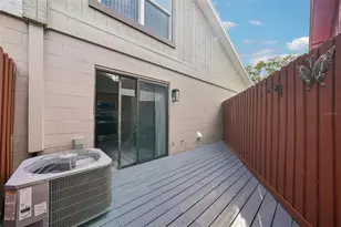 10305 Rosemount Dr, Tampa, FL 33624 - Photo 37