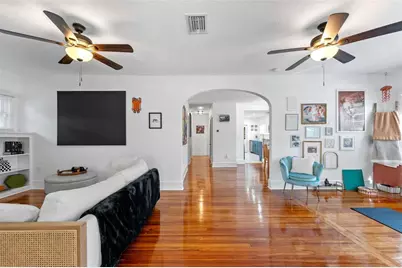 4221 1st Avenue N, Saint Petersburg, FL 33713 - Photo 9