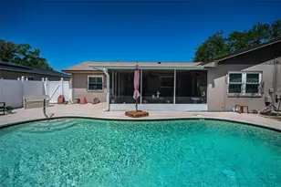 2255 Wilshire Dr, Dunedin, FL 34698 - Photo 35