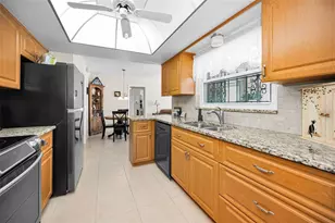 2255 Wilshire Dr, Dunedin, FL 34698 - Photo 15
