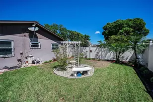 2255 Wilshire Dr, Dunedin, FL 34698 - Photo 41