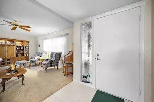 2255 Wilshire Dr, Dunedin, FL 34698 - Photo 9