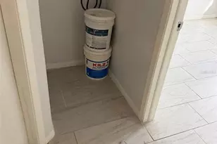 8105 N Klondyke St, Tampa, FL 33604 - Photo 17