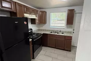 8105 N Klondyke St, Tampa, FL 33604 - Photo 15