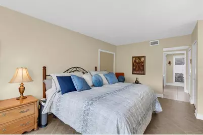 8101 Bardmoor Place #104H, Seminole, FL 33777 - Photo 15