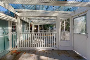 1579 S Washington Ave, Clearwater, FL 33756 - Photo 31