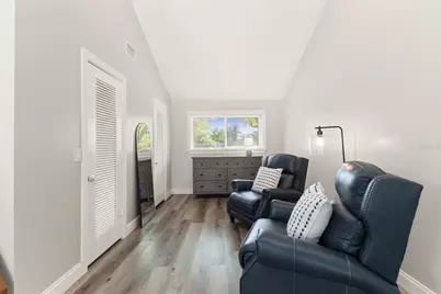 4009 Priory Circle, Tampa, FL 33618 - Photo 45