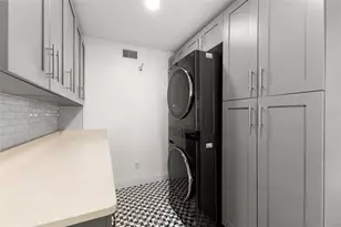 4009 Priory Cir, Tampa, FL 33618 - Photo 31