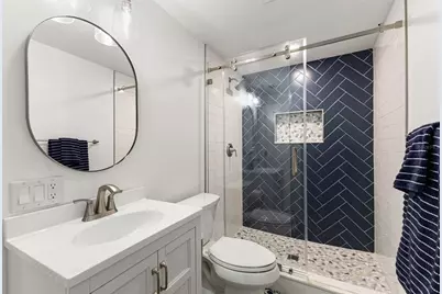 4009 Priory Circle, Tampa, FL 33618 - Photo 37