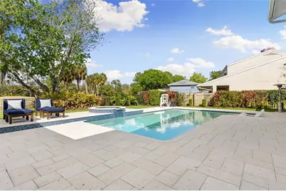 4009 Priory Circle, Tampa, FL 33618 - Photo 61