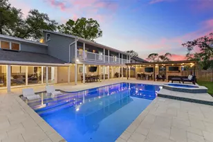 4009 Priory Cir, Tampa, FL 33618 - Photo 5