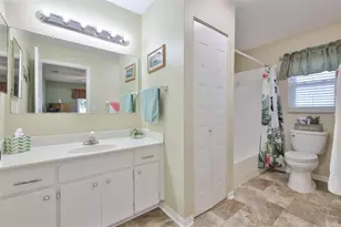 123 Wintersong Ln, Sun City Center, FL 33573 - Photo 31