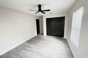 1014 16th Ave NW, Clearwater, FL 33756 - Photo 11