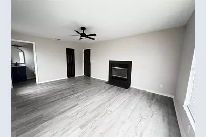 1014 16th Avenue NW, Clearwater, FL 33756 - Photo 9