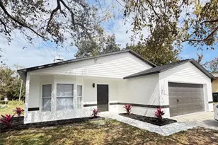 1014 16th Ave NW, Clearwater, FL 33756 - Photo 1