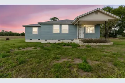 36841 Conley Street, Zephyrhills, FL 33541 - Photo 1