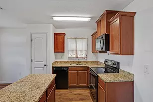 14456 Alistar Manor Dr, Wimauma, FL 33598 - Photo 11