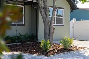 5406 11th Ave S, Gulfport, FL 33707 - Photo 5
