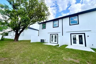 8110 N Greenwood Ave, Tampa, FL 33604 - Photo 17