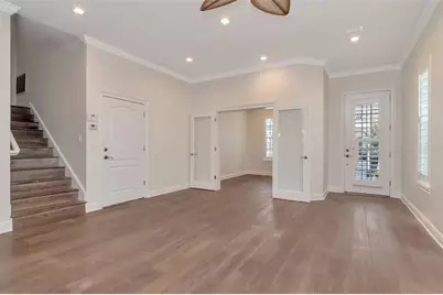 947 Hemingway Circle, Tampa, FL 33602 - Photo 3