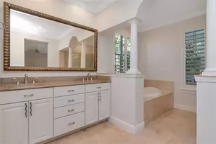 947 Hemingway Cir, Tampa, FL 33602 - Photo 27