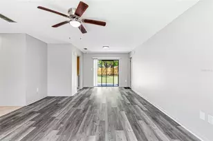 15925 Crying Wind Dr, Tampa, FL 33624 - Photo 17