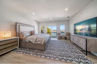 116 Devon Drive, Clearwater Beach, FL 33767 - Photo 31