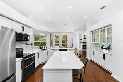 4647 Berwyn Court, Palm Harbor, FL 34685 - Photo 7