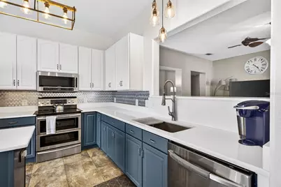 10404 Boyette Creek Boulevard, Riverview, FL 33569 - Photo 19