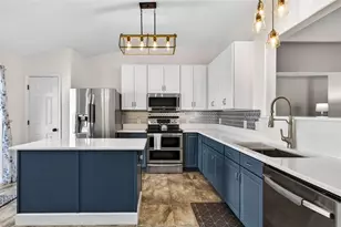 10404 Boyette Creek Blvd, Riverview, FL 33569 - Photo 17