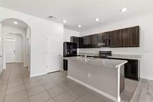 424 Newmont Cir, Ruskin, FL 33570 - Photo 13