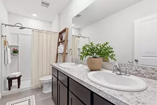 424 Newmont Cir, Ruskin, FL 33570 - Photo 35