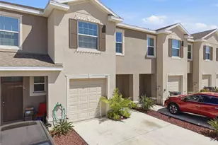 424 Newmont Cir, Ruskin, FL 33570 - Photo 3