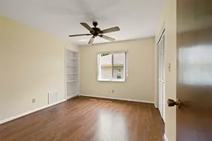 2889 Fair Green Dr, Clearwater, FL 33761 - Photo 37