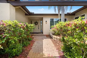 2889 Fair Green Dr, Clearwater, FL 33761 - Photo 3