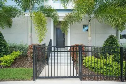 3124 W Azeele Street #4, Tampa, FL 33609 - Photo 1